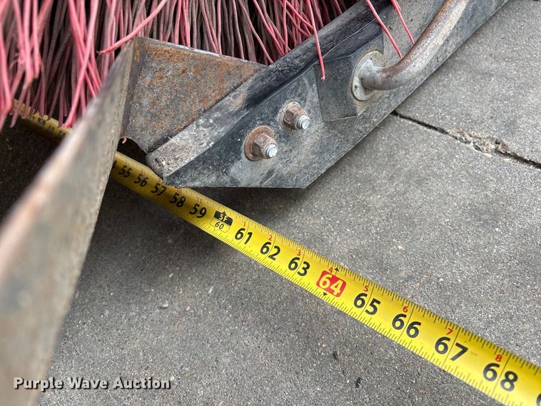 image for item ET4076 1995 Johnston V3000 SP sweeper