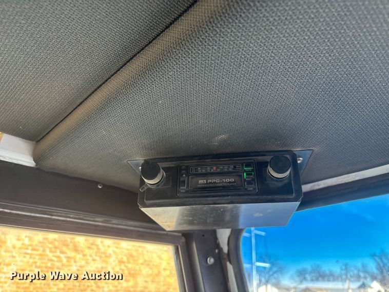 image for item ET4076 1995 Johnston V3000 SP sweeper