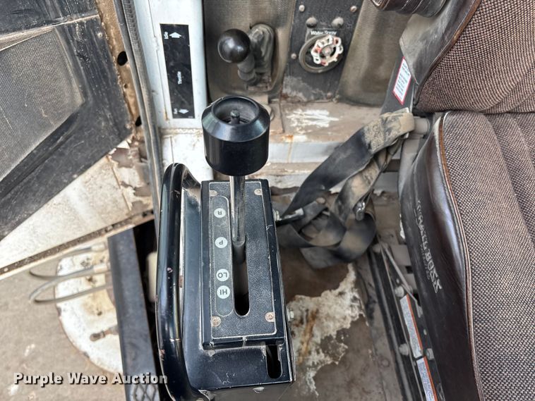 image for item ET4076 1995 Johnston V3000 SP sweeper