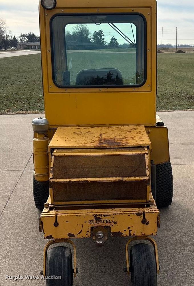 image for item ET4078 Excel 4300 Hustler lawn mower