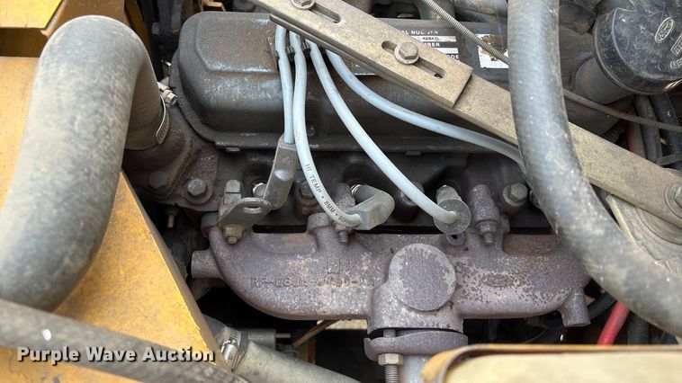 image for item ET4078 Excel 4300 Hustler lawn mower