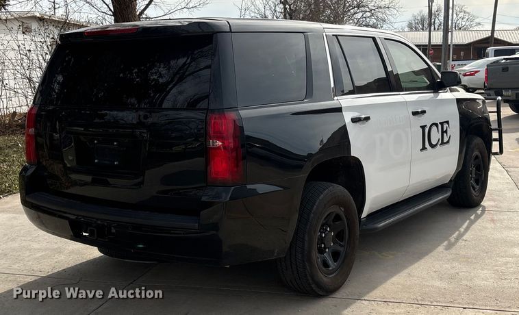image for item ET4080 2019 Chevrolet Tahoe Police SUV