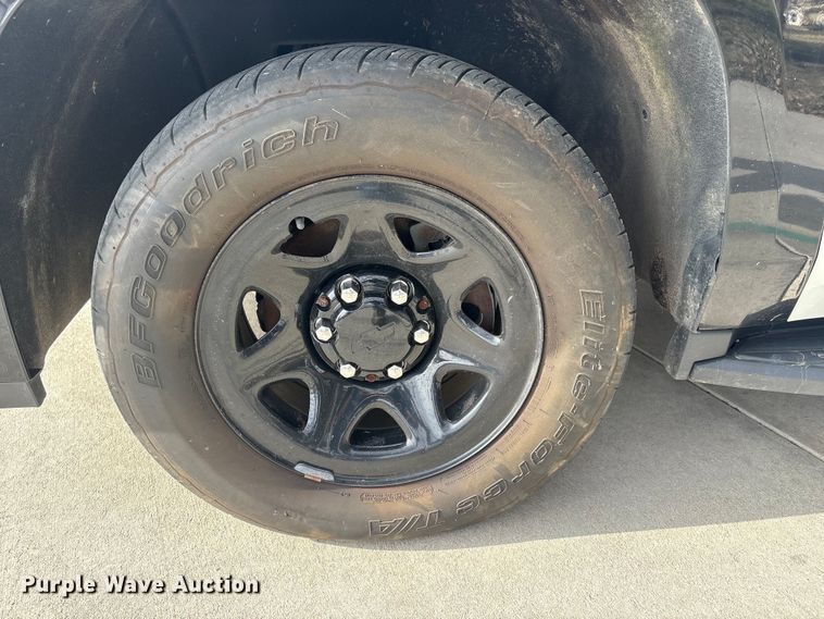 image for item ET4080 2019 Chevrolet Tahoe Police SUV