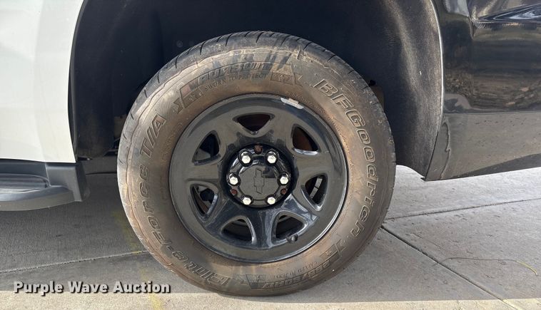 image for item ET4080 2019 Chevrolet Tahoe Police SUV