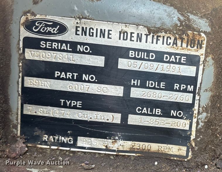 image for item ET4081 1992 Ford L8000 dump truck