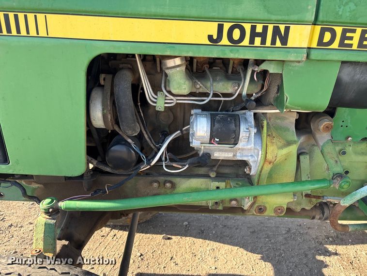 image for item ET4087 John Deere 750 MFWD tractor