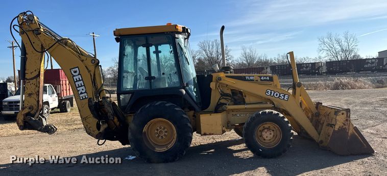 image for item ET4088 1998 John Deere 310SE tractor