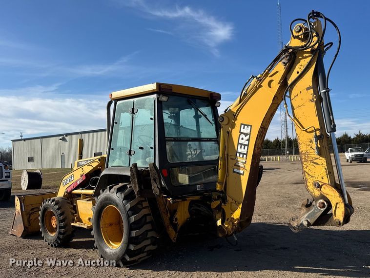 image for item ET4088 1998 John Deere 310SE tractor