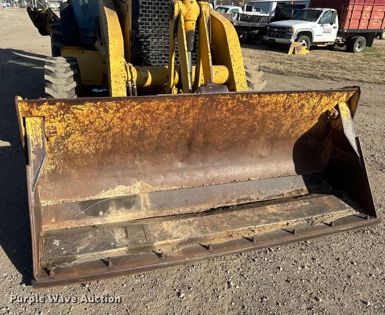 image for item ET4088 1998 John Deere 310SE tractor