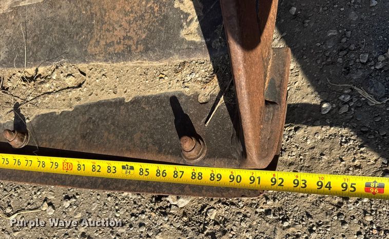 image for item ET4088 1998 John Deere 310SE tractor