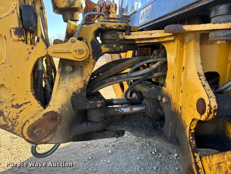 image for item ET4088 1998 John Deere 310SE tractor