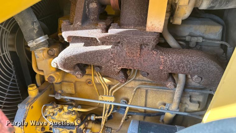 image for item ET4088 1998 John Deere 310SE tractor