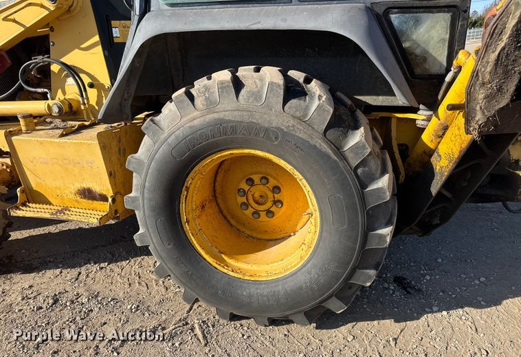 image for item ET4088 1998 John Deere 310SE tractor