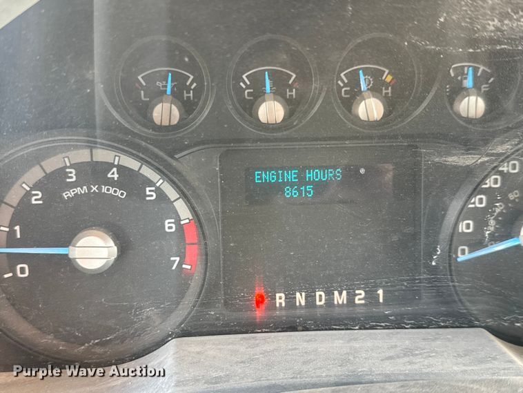 image for item ET4090 2013 Ford F350 Super Duty Ext. Cab utility bed pickup truck