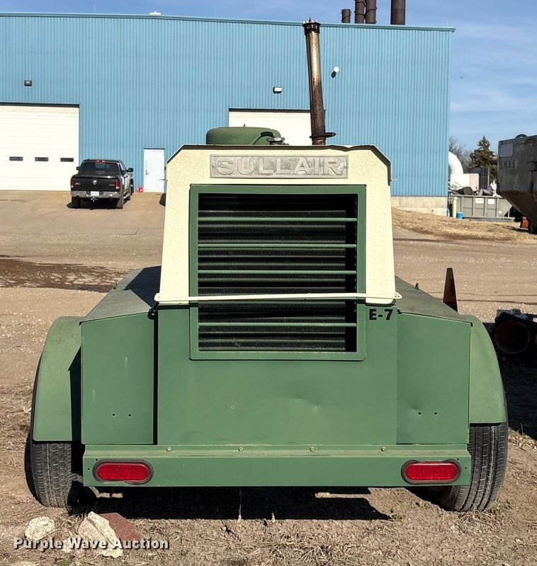 image for item ET4092 Sullivan 150 Sulliscrew air compressor