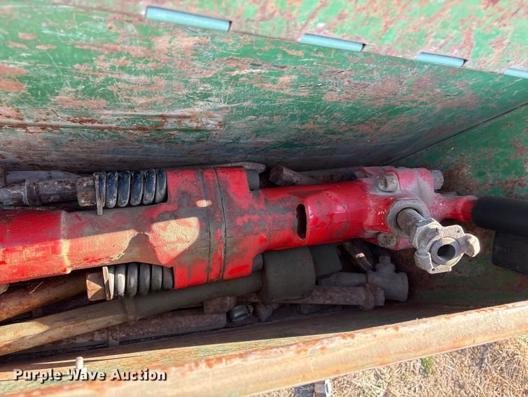 image for item ET4092 Sullivan 150 Sulliscrew air compressor