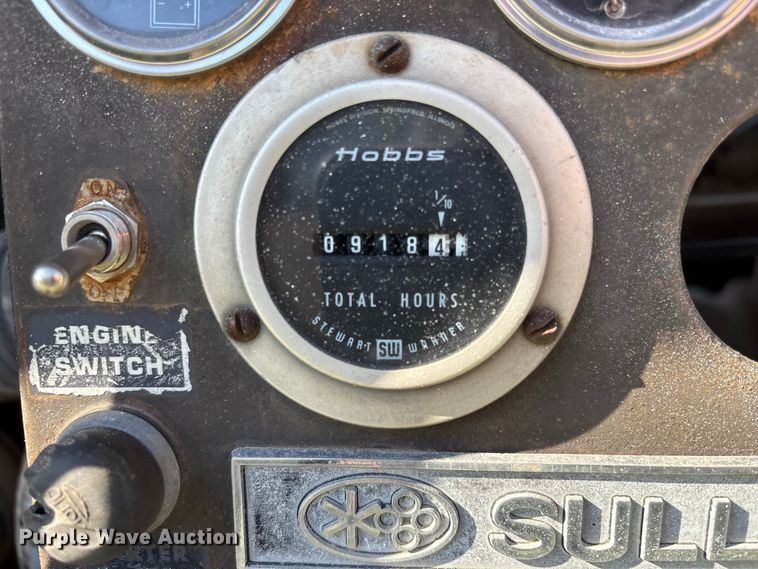 image for item ET4092 Sullivan 150 Sulliscrew air compressor