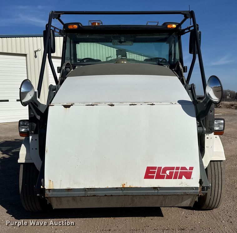 image for item ET4093 2009 Elgin Pelican Series NP street sweeper