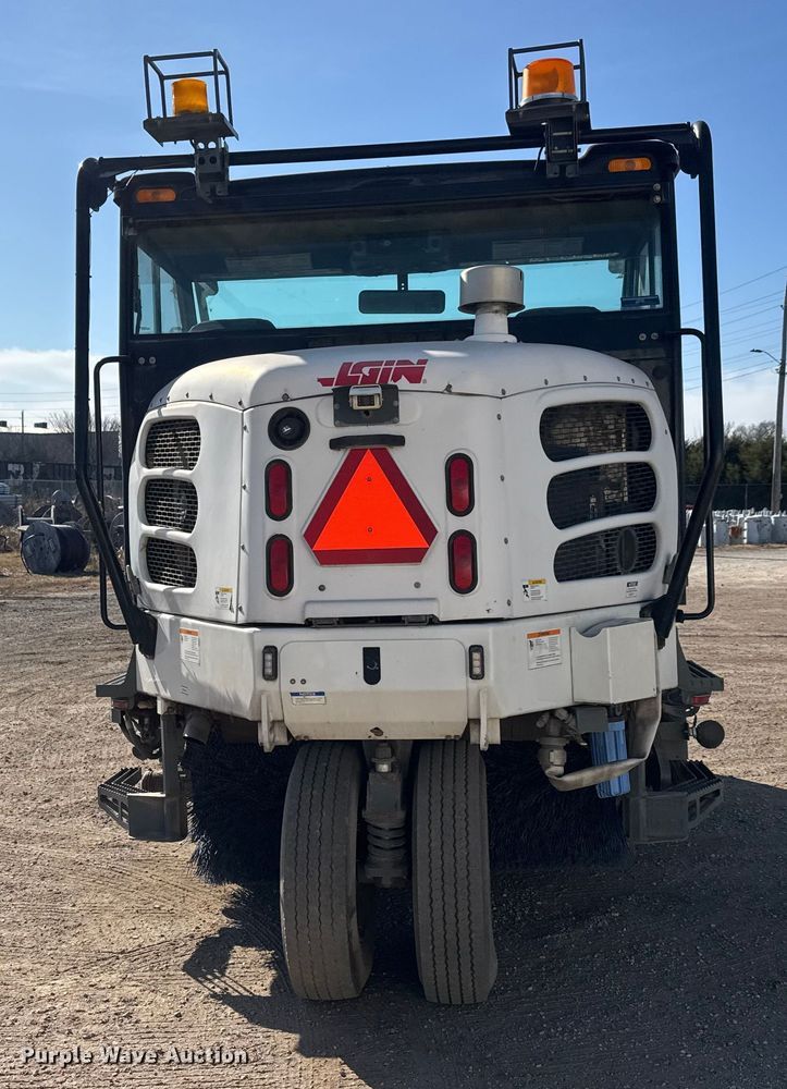 image for item ET4093 2009 Elgin Pelican Series NP street sweeper