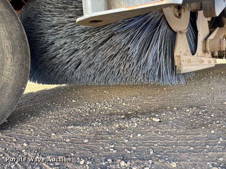 image for item ET4093 2009 Elgin Pelican Series NP street sweeper