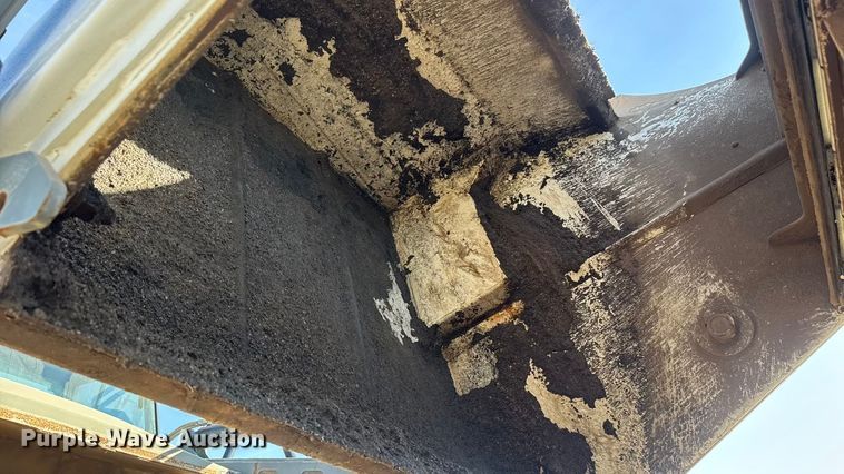 image for item ET4093 2009 Elgin Pelican Series NP street sweeper