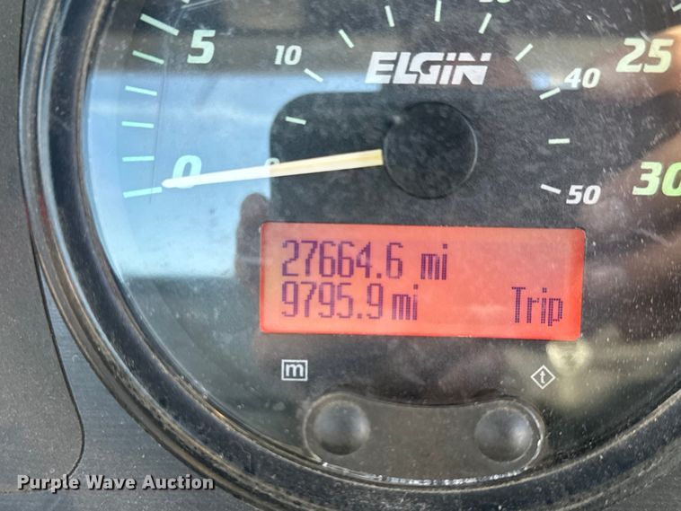 image for item ET4093 2009 Elgin Pelican Series NP street sweeper