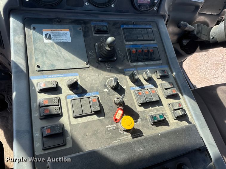 image for item ET4093 2009 Elgin Pelican Series NP street sweeper