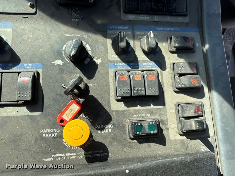 image for item ET4093 2009 Elgin Pelican Series NP street sweeper