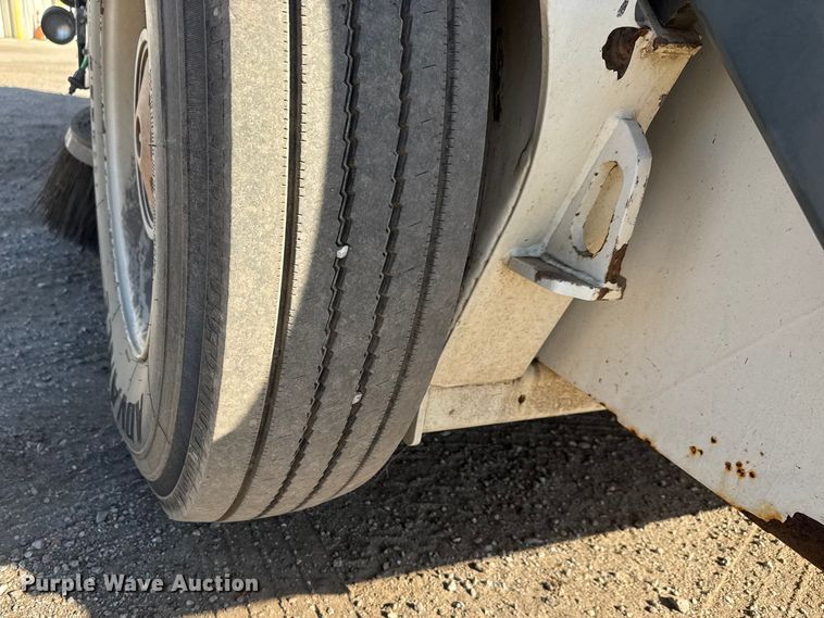 image for item ET4093 2009 Elgin Pelican Series NP street sweeper