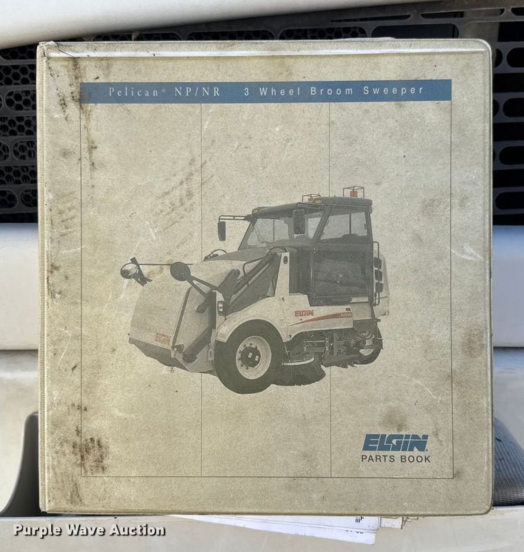 image for item ET4093 2009 Elgin Pelican Series NP street sweeper