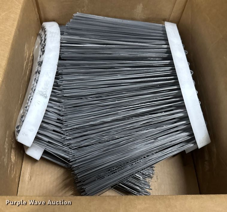 image for item ET4093 2009 Elgin Pelican Series NP street sweeper