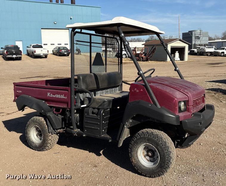 image for item ET4096 2011 Kawasaki Mule utility vehicle