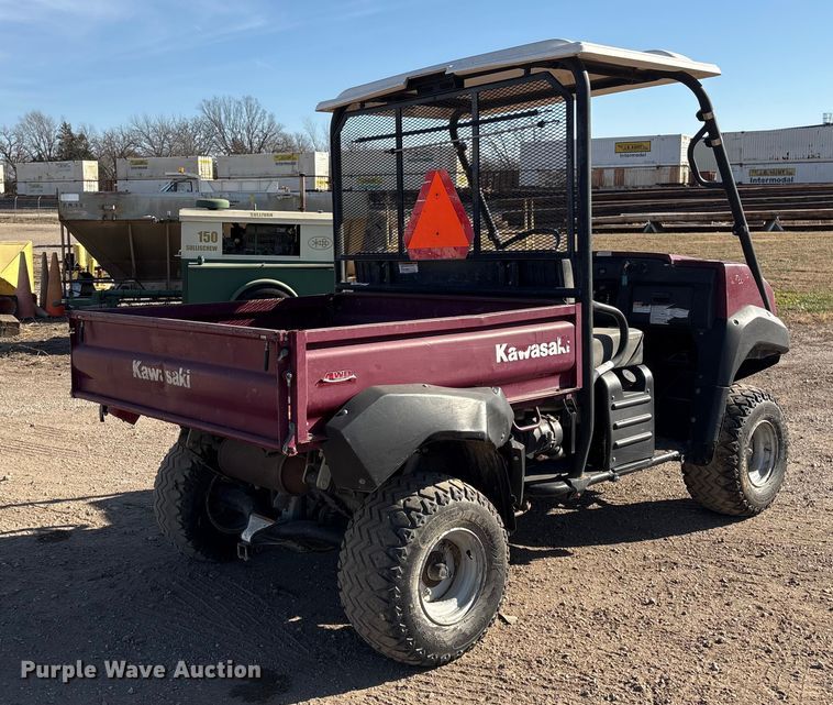 image for item ET4096 2011 Kawasaki Mule utility vehicle