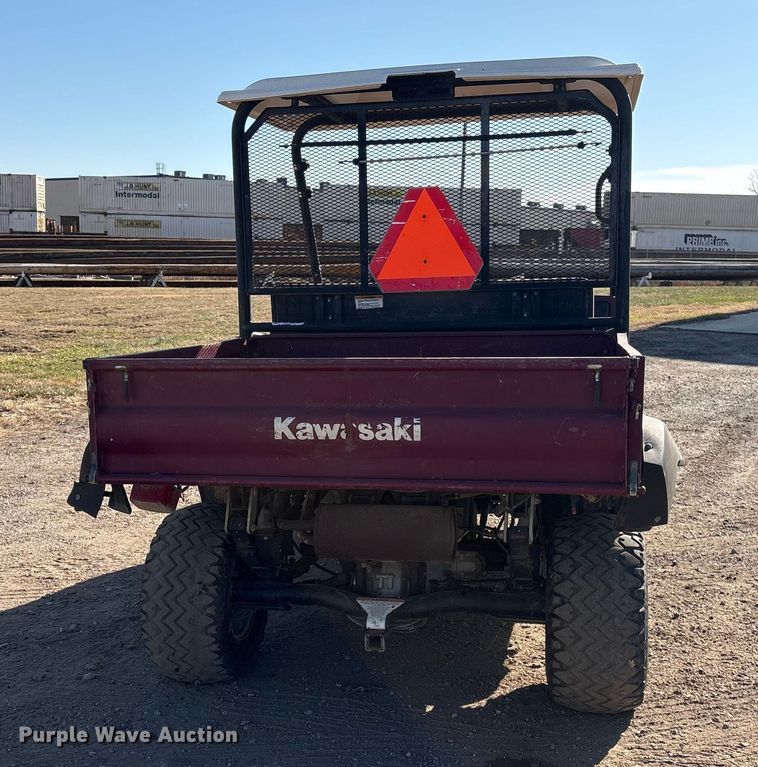 image for item ET4096 2011 Kawasaki Mule utility vehicle