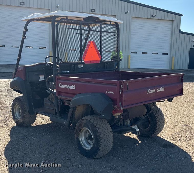 image for item ET4096 2011 Kawasaki Mule utility vehicle