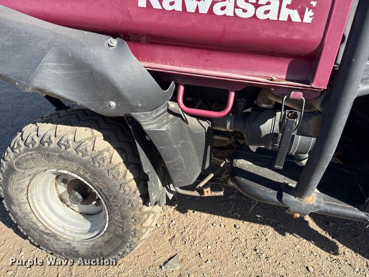image for item ET4096 2011 Kawasaki Mule utility vehicle