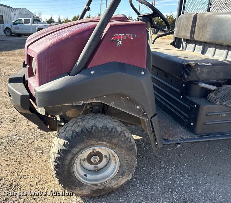 image for item ET4096 2011 Kawasaki Mule utility vehicle