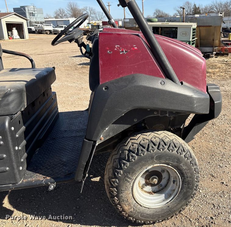 image for item ET4096 2011 Kawasaki Mule utility vehicle