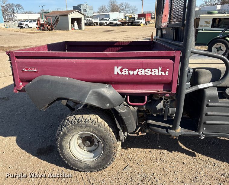 image for item ET4096 2011 Kawasaki Mule utility vehicle