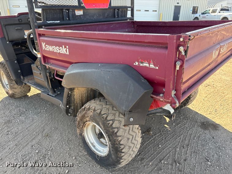 image for item ET4096 2011 Kawasaki Mule utility vehicle
