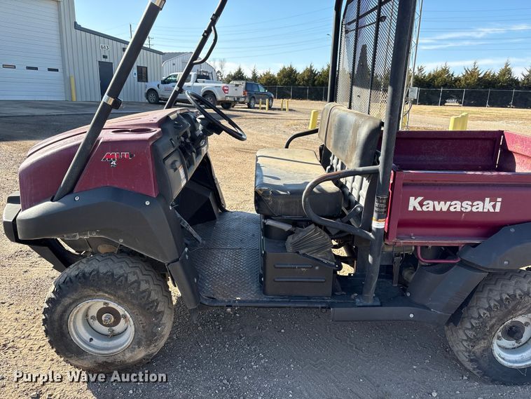 image for item ET4096 2011 Kawasaki Mule utility vehicle