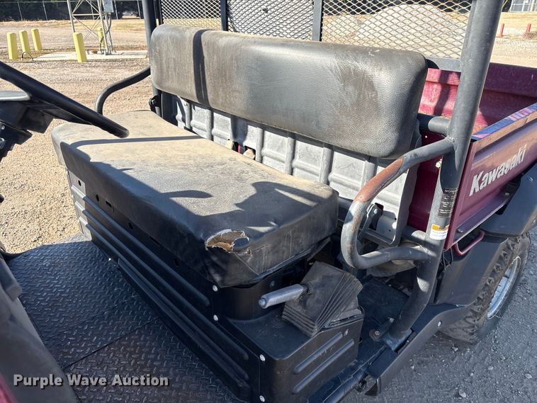 image for item ET4096 2011 Kawasaki Mule utility vehicle