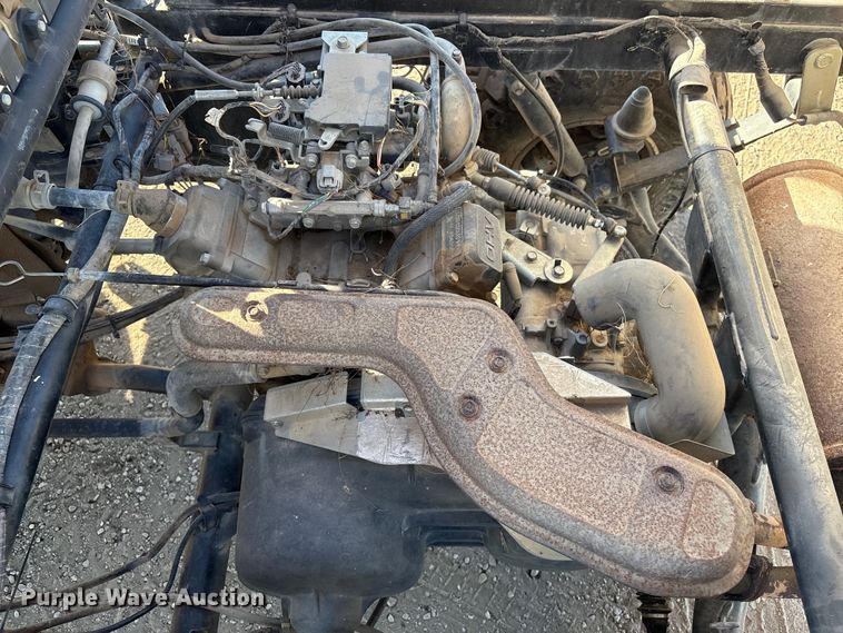 image for item ET4096 2011 Kawasaki Mule utility vehicle