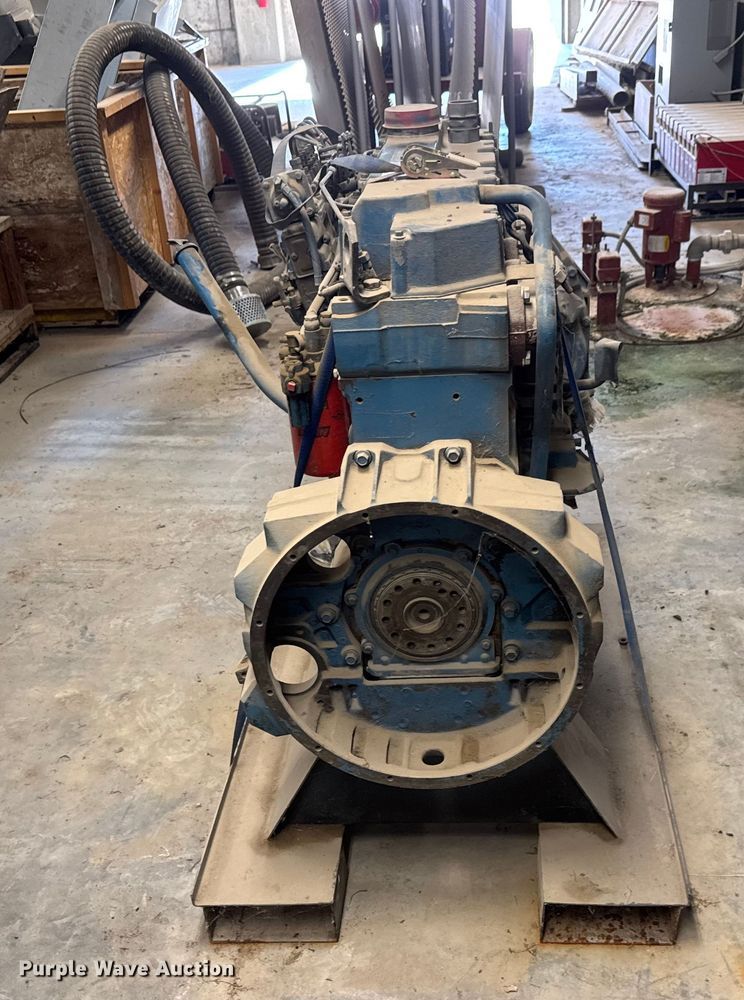 image for item ET4097 Navistar DT466HT A250 engine