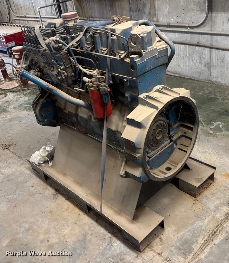 image for item ET4097 Navistar DT466HT A250 engine