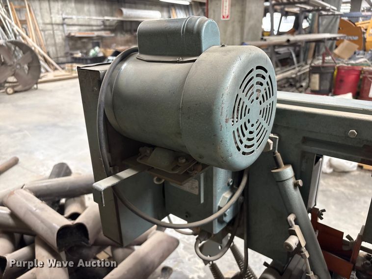 image for item ET4099 Ellis 1600 band saw