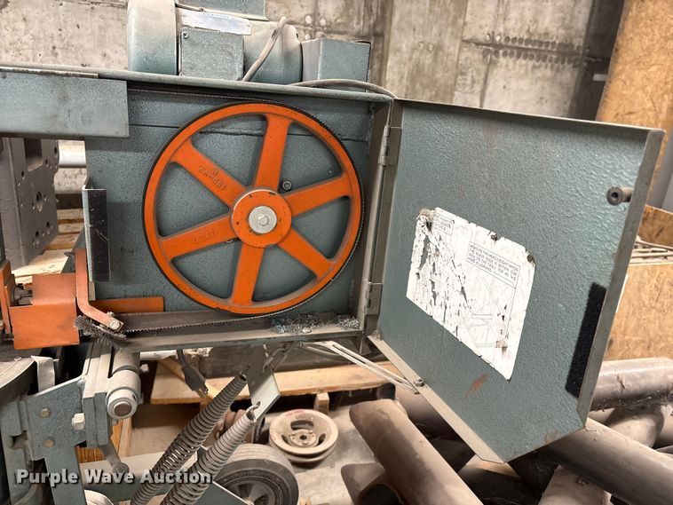 image for item ET4099 Ellis 1600 band saw