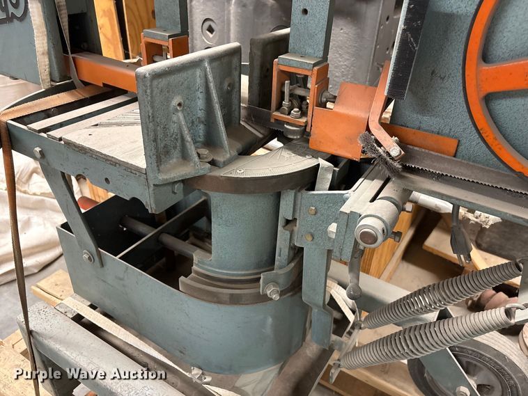 image for item ET4099 Ellis 1600 band saw