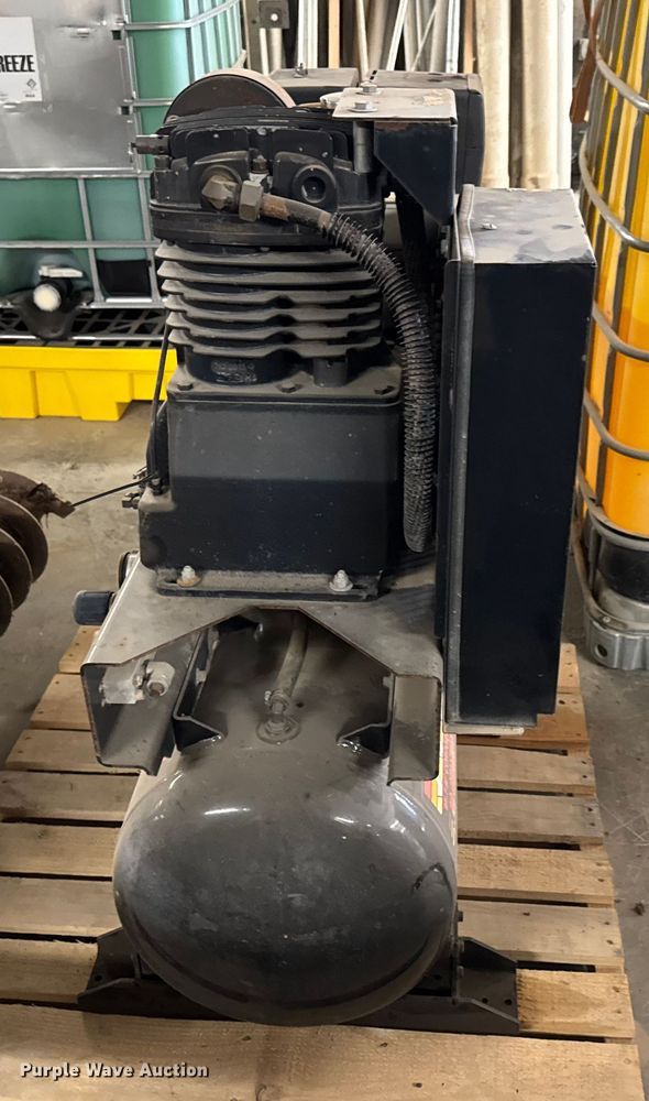 image for item ET4100 Mi-T-M AS2-SH13-30M air compressor