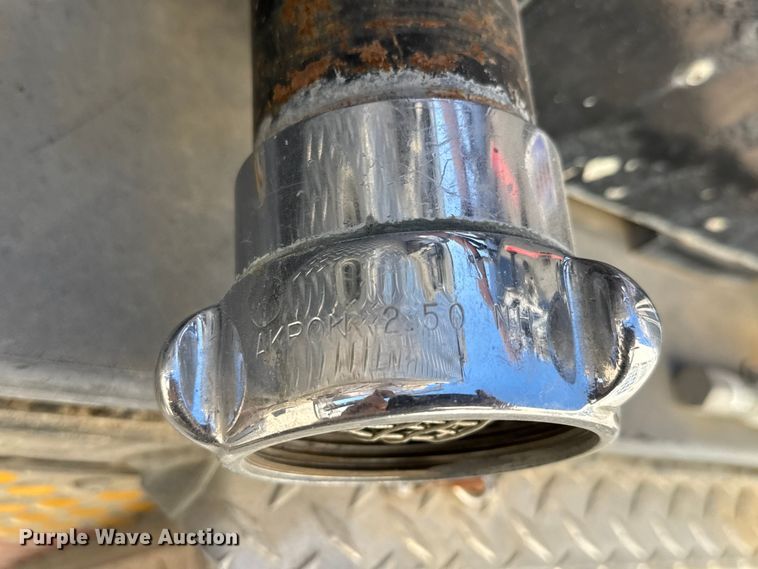 image for item ET4107 2010 Ford F550 crew cab pumper fire truck